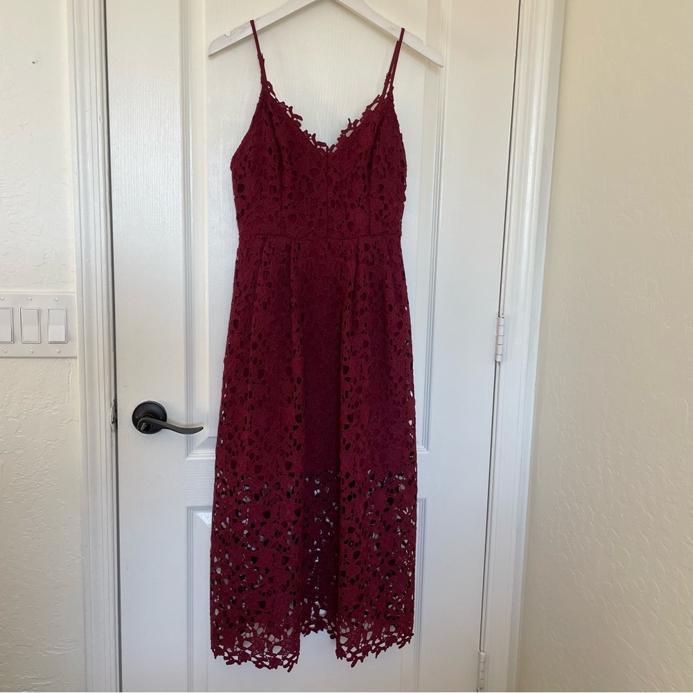 Astr Burgundy Lace Midi Dress